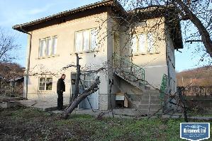 House with 5 beds in Malak Preslavets (Referent Number: KR231)