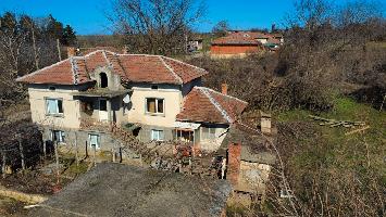 House with 4 beds in Brestovitsa (Referent Number: KR594)